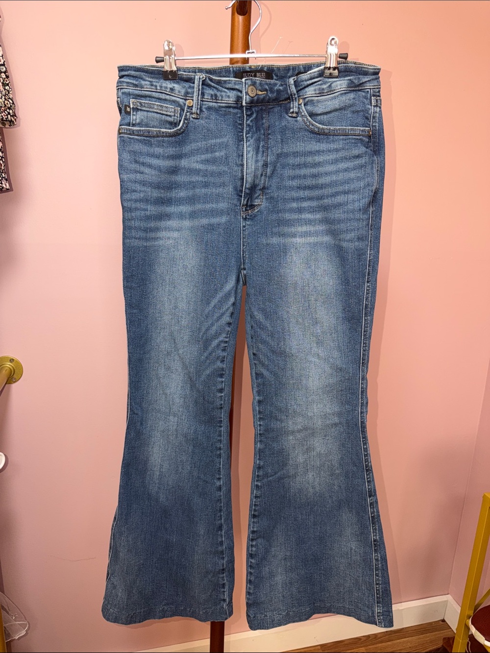 Judy Blue Medium Blue Flare Jeans